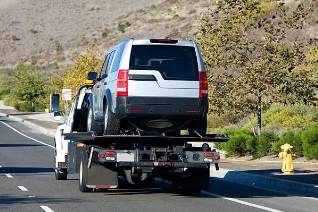 The Ultimate Guide to Choose Right Towing Truck in Edmonton